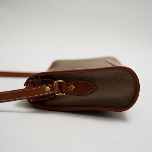 Made in USA Leather Crossbody Bag - Picture 4 of 9